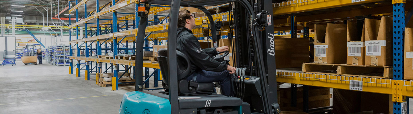 baoli forklift in warehouse